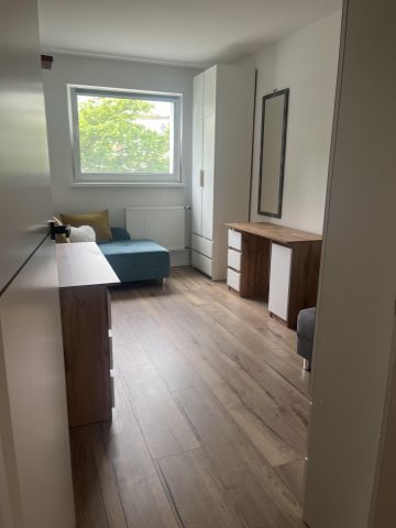 Mieszkanie 3-pokojowe Bydgoszcz Błonie, ul. Janusza Korczaka. Zdjęcie 24