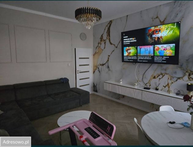 Mieszkanie 4-pokojowe Grodków, rynek Rynek. Zdjęcie 1