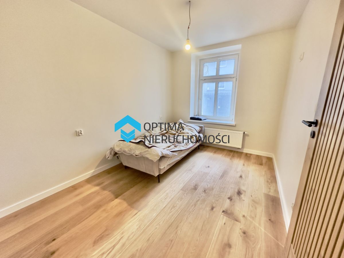 Mieszkanie 2-pokojowe Jelenia Góra, ul. Jana Kasprowicza. Zdjęcie 1