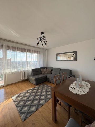 Mieszkanie 3-pokojowe Ostrowiec Świętokrzyski, os. Ogrody. Zdjęcie 1