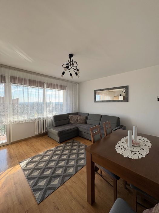 Mieszkanie 3-pokojowe Ostrowiec Świętokrzyski, os. Ogrody. Zdjęcie 1