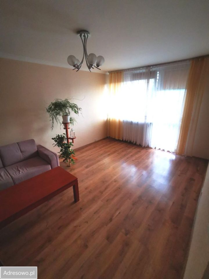 Mieszkanie 3-pokojowe Tychy, ul. Władysława Reymonta. Zdjęcie 4