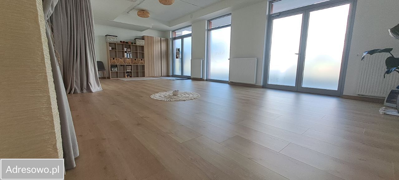 Lokal Gdynia Chwarzno-Wiczlino. Zdjęcie 2