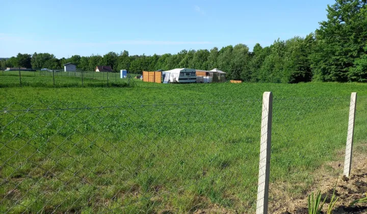 Działka rekreacyjna Lewinko