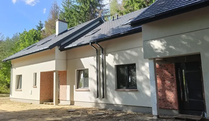 bliźniak, 7 pokoi Opypy, ul. Polnej Róży