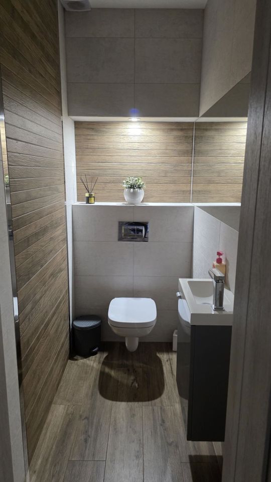 dom wolnostojący Częstochowa Wyczerpy Dolne, ul. Dickensa. Zdjęcie 5