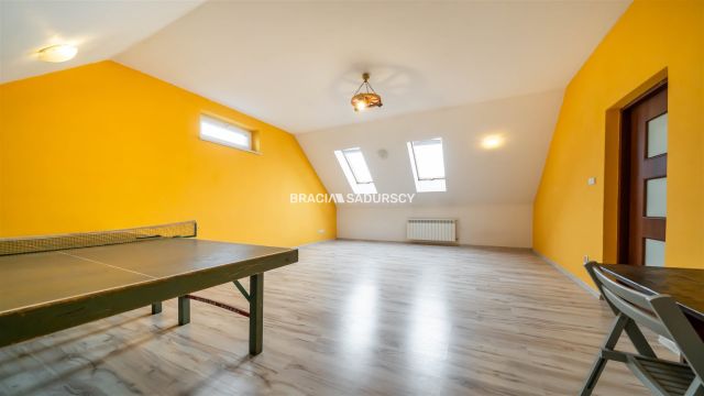 dom wolnostojący, 5 pokoi Węgrzce Wielkie. Zdjęcie 18