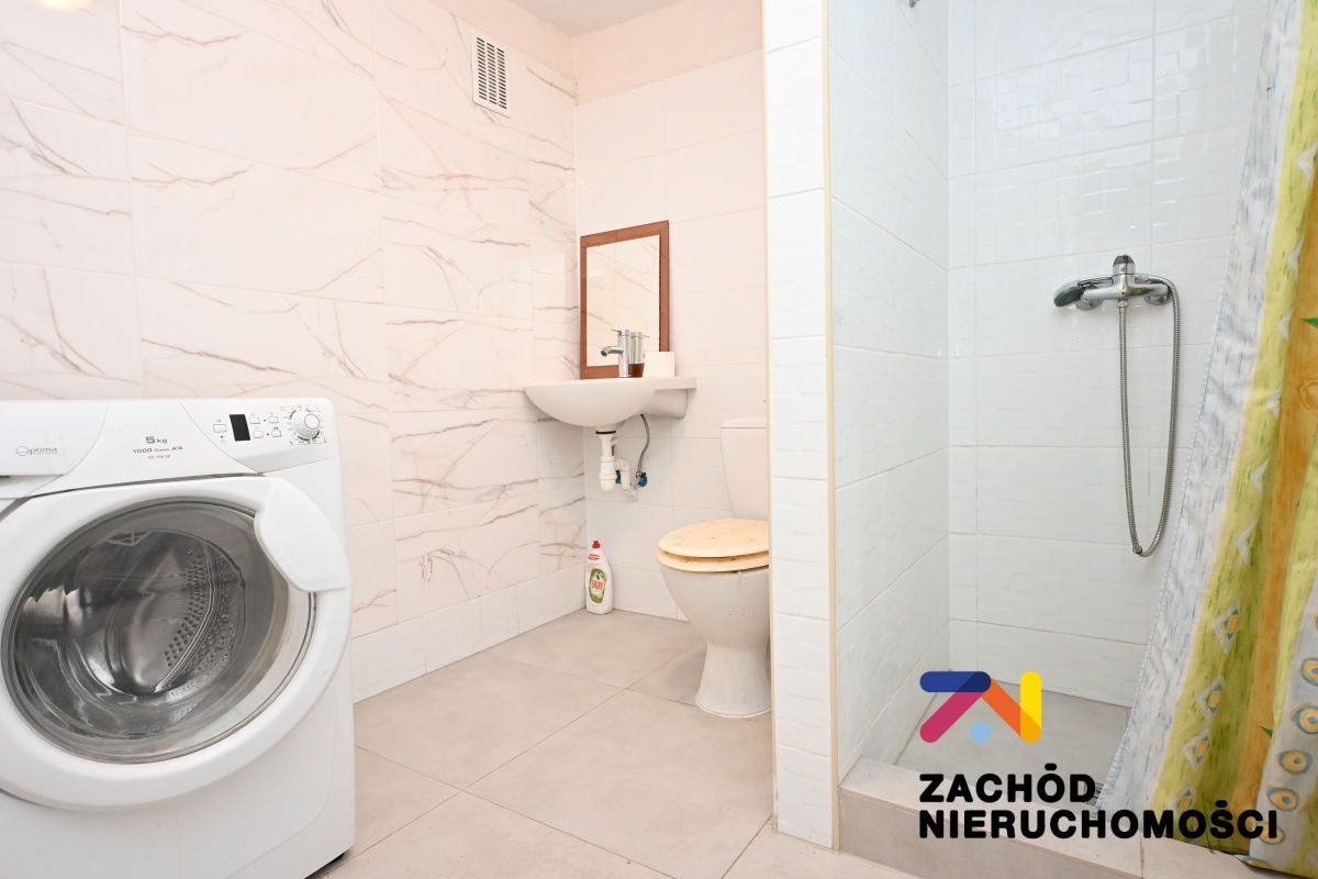 dom wolnostojący, 14 pokoi Zielona Góra. Zdjęcie 13