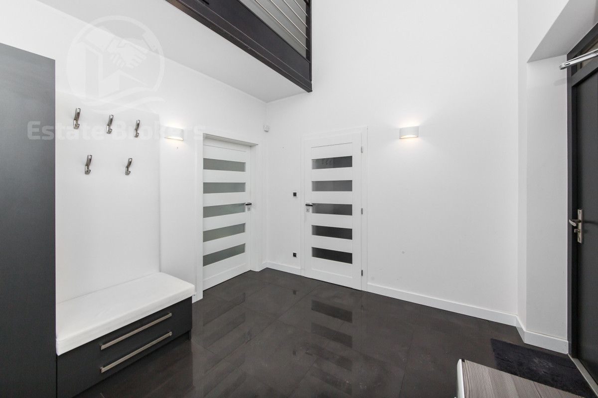 dom wolnostojący, 5 pokoi Mnichowice, ul. Wierzbowa. Zdjęcie 18