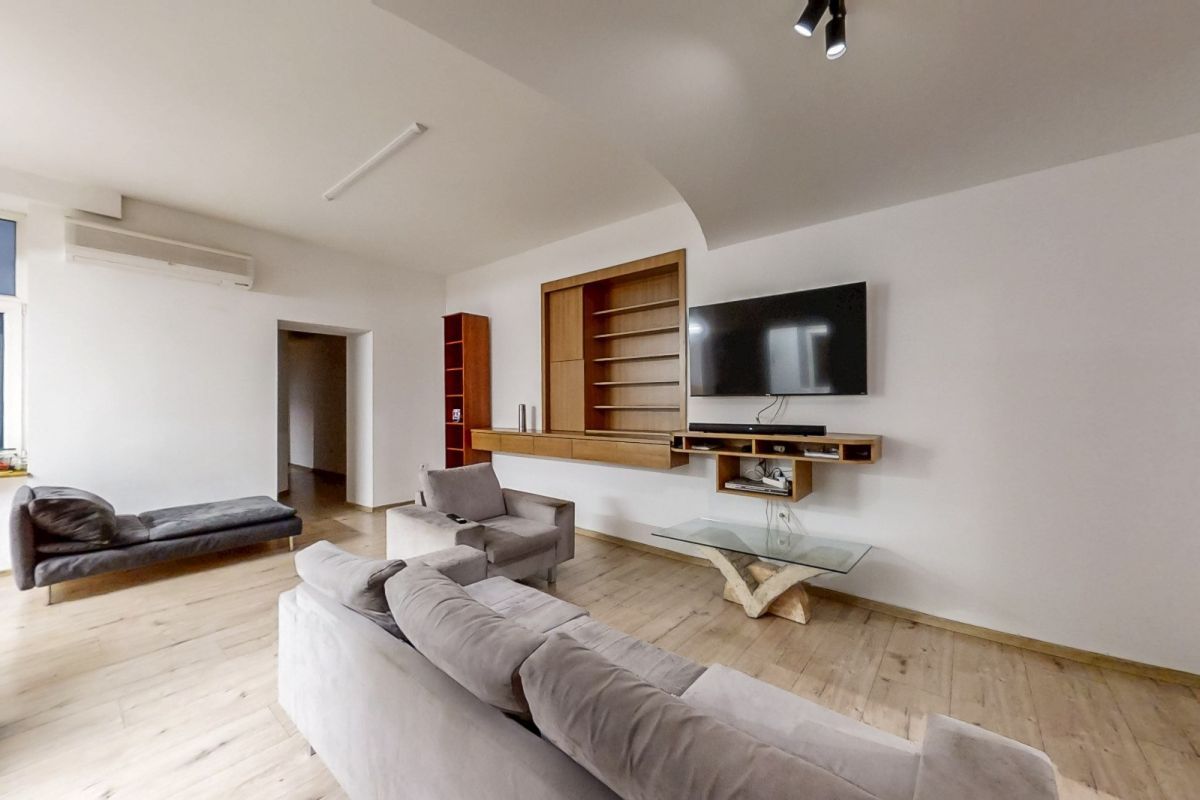 Mieszkanie 6-pokojowe Łódź Śródmieście, al. marsz. Józefa Piłsudskiego. Zdjęcie 2