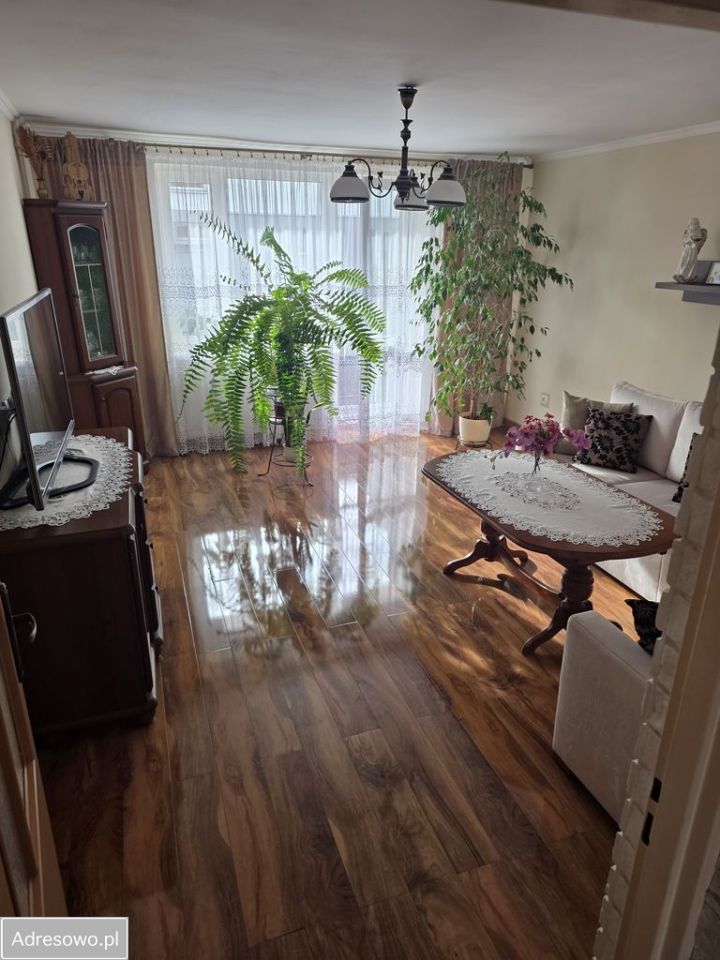 Mieszkanie 3-pokojowe Bobrowniki. Zdjęcie 8