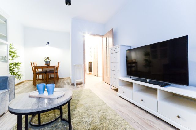 Mieszkanie 2-pokojowe Warszawa Śródmieście, ul. Niska. Zdjęcie 2