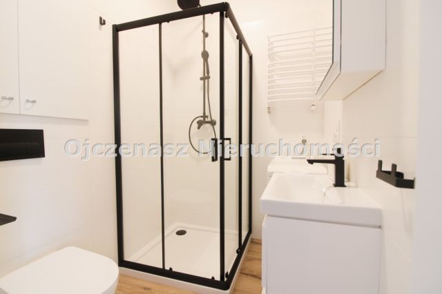 Mieszkanie 2-pokojowe Bydgoszcz Śródmieście, ul. Henryka Sienkiewicza. Zdjęcie 8