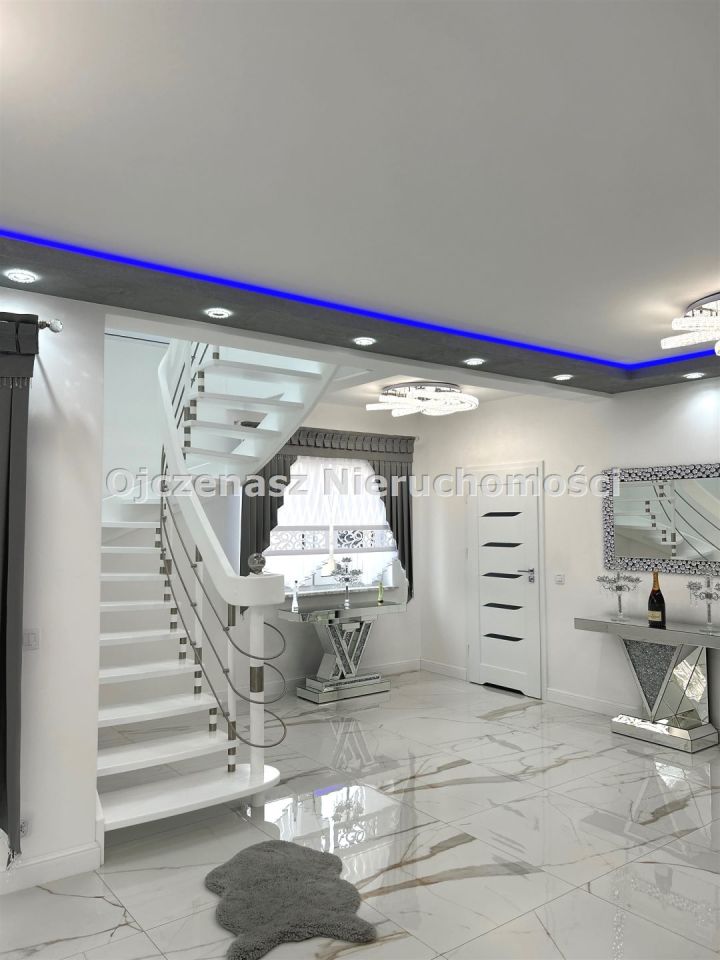 dom wolnostojący, 4 pokoje Nakło nad Notecią. Zdjęcie 8