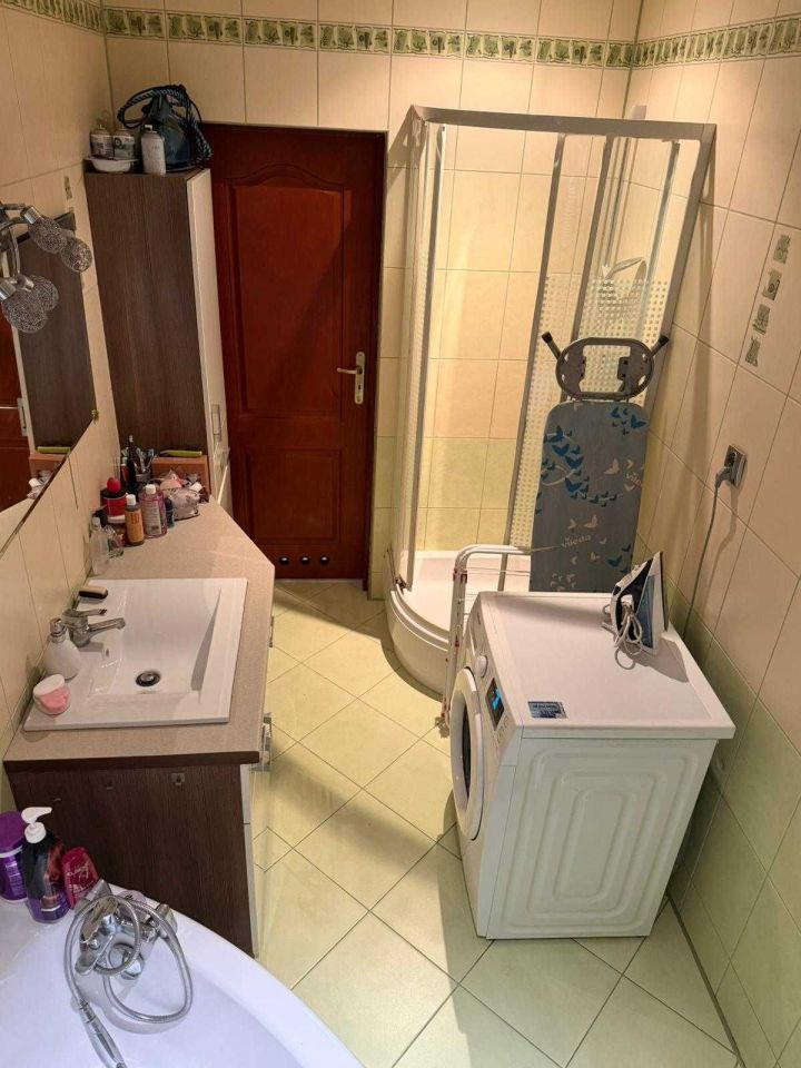 Mieszkanie 3-pokojowe Błonie. Zdjęcie 4