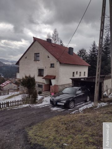 dom wolnostojący, 3 pokoje Hucisko. Zdjęcie 1