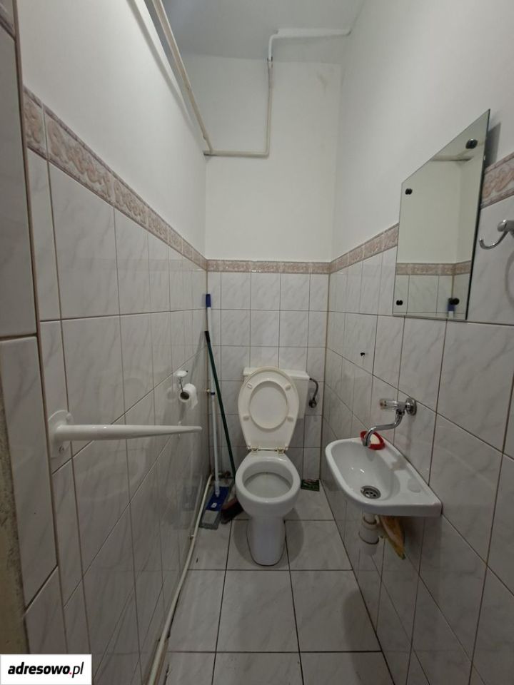 dom wolnostojący, 2 pokoje Tarnów, ul. Fabryczna. Zdjęcie 8