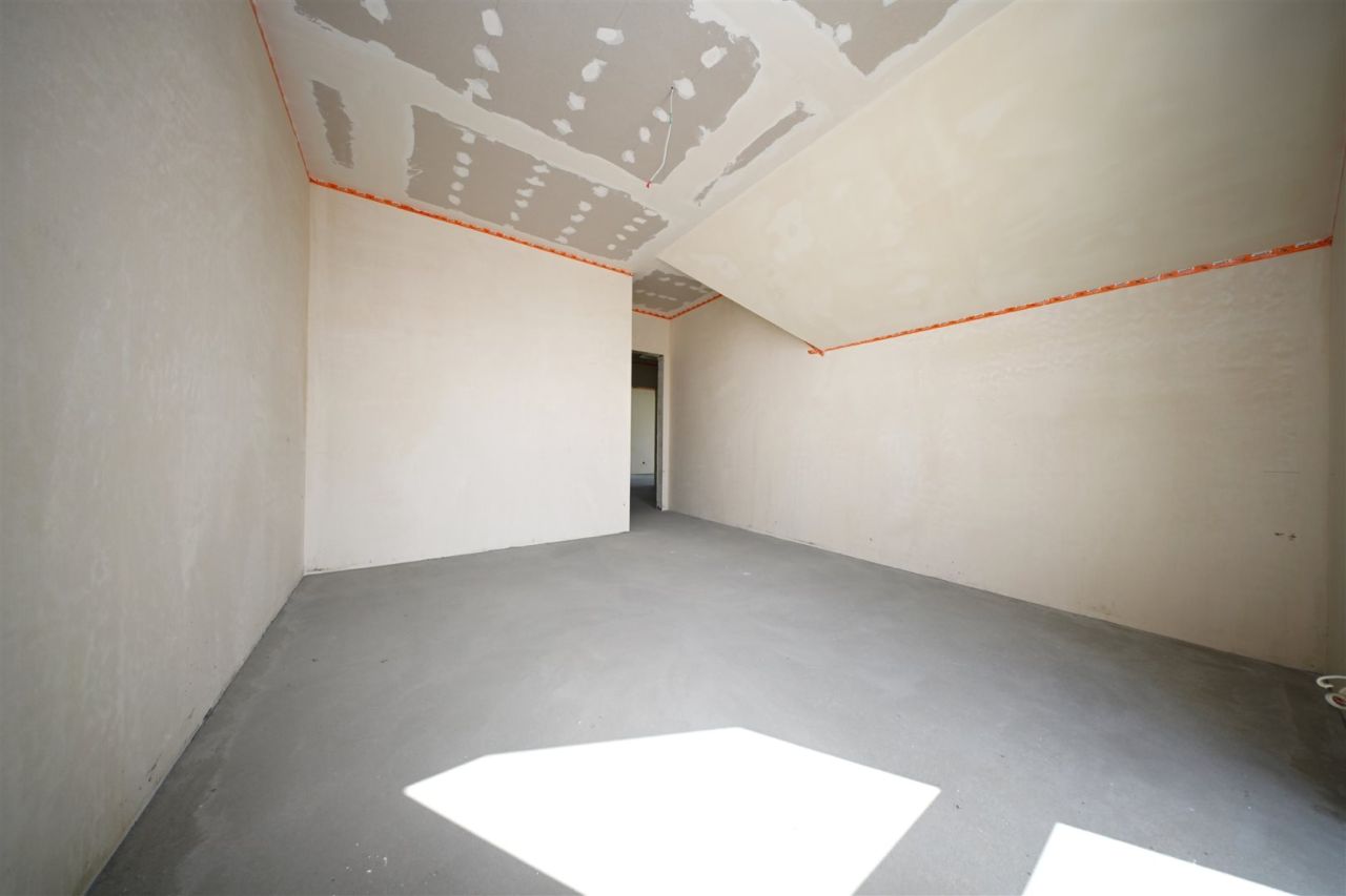 bliźniak, 5 pokoi Turka. Zdjęcie 17