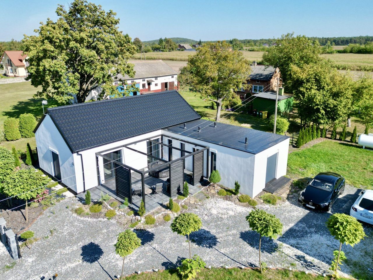 dom wolnostojący, 2 pokoje Bukowa. Zdjęcie 2