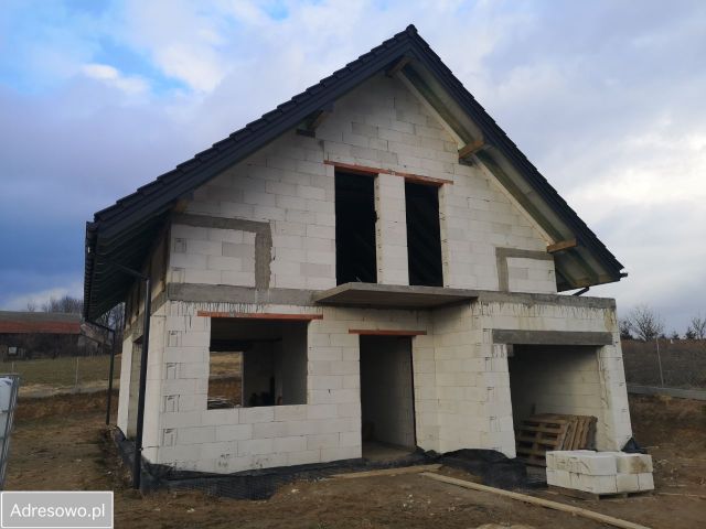 dom wolnostojący, 4 pokoje Łuczyce, ul. Piwna. Zdjęcie 1