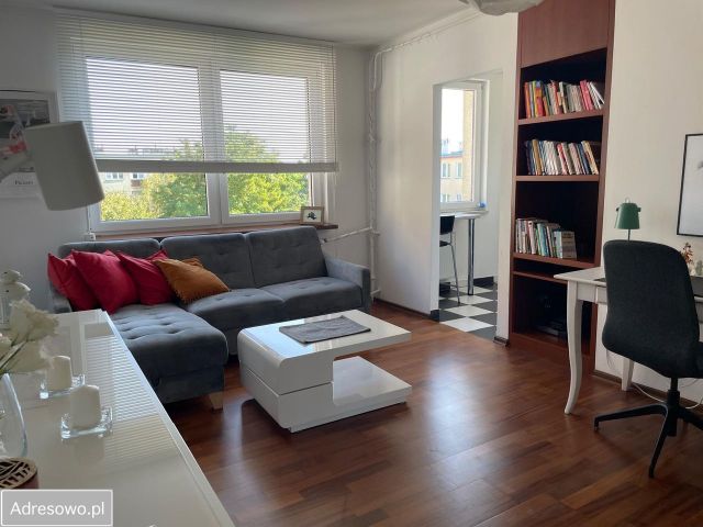 Mieszkanie 1-pokojowe Piaseczno, ul. Powstańców Warszawy. Zdjęcie 1