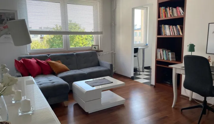 Mieszkanie 1-pokojowe Piaseczno, ul. Powstańców Warszawy