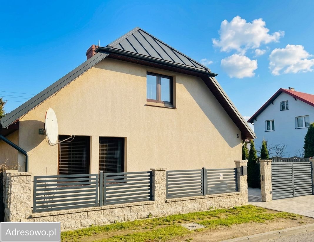 dom wolnostojący, 4 pokoje Suwałki, ul. Słoneczna. Zdjęcie 1