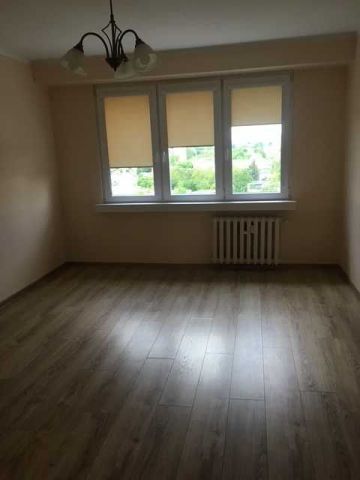 Mieszkanie 2-pokojowe Łódź Bałuty, ul. Lutomierska. Zdjęcie 1