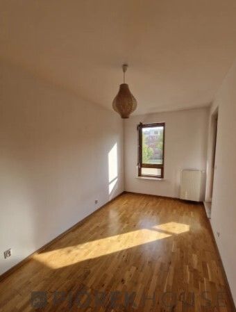 Mieszkanie 3-pokojowe Warszawa Wilanów, ul. Księdza Prymasa Augusta Hlonda. Zdjęcie 2