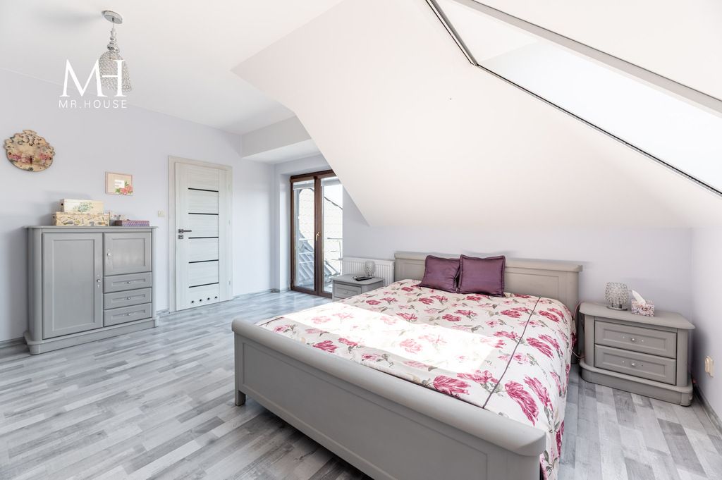 dom wolnostojący, 6 pokoi Dąbrówka Wielka. Zdjęcie 8