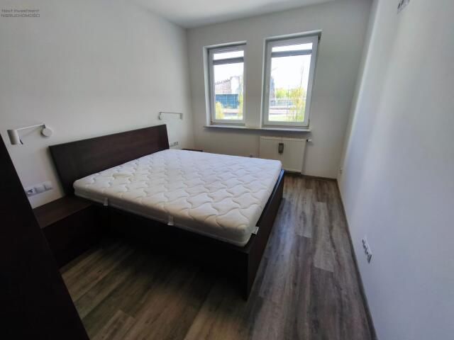 Mieszkanie 3-pokojowe Gliwice, ul. Stanisława Konarskiego. Zdjęcie 3