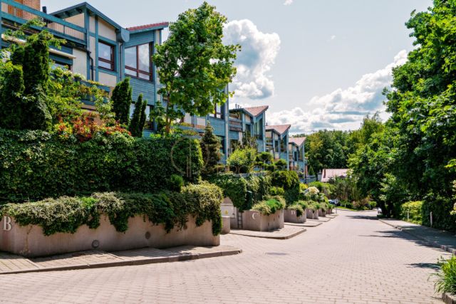 Mieszkanie 4-pokojowe Gdynia, ul. Wzgórze Bernadowo. Zdjęcie 3