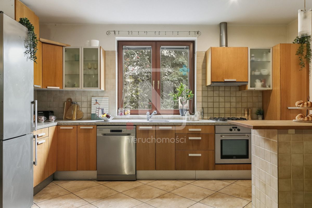 dom szeregowy, 4 pokoje Warszawa Wesoła, ul. Mazowiecka. Zdjęcie 3