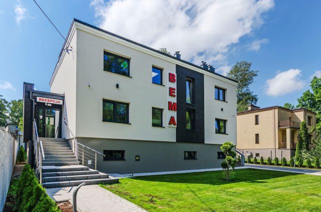 Hotel/pensjonat Łódź Julianów, ul. gen. Józefa Bema. Zdjęcie 1