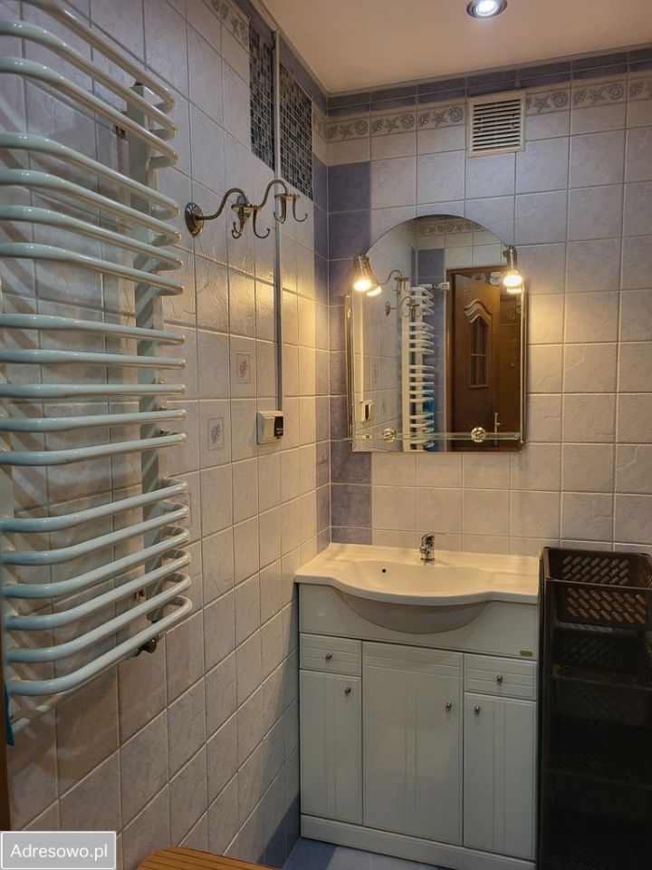 Mieszkanie 3-pokojowe Gorlice, ul. 3 Maja. Zdjęcie 4