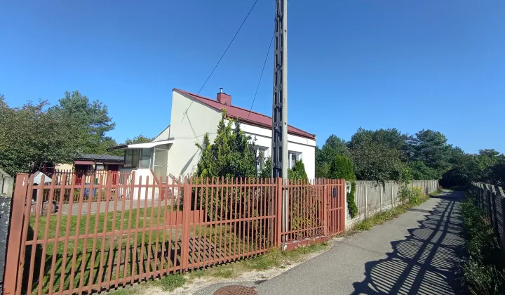 dom wolnostojący, 1 pokój Ostrowiec Świętokrzyski, ul. Jarzębinowa