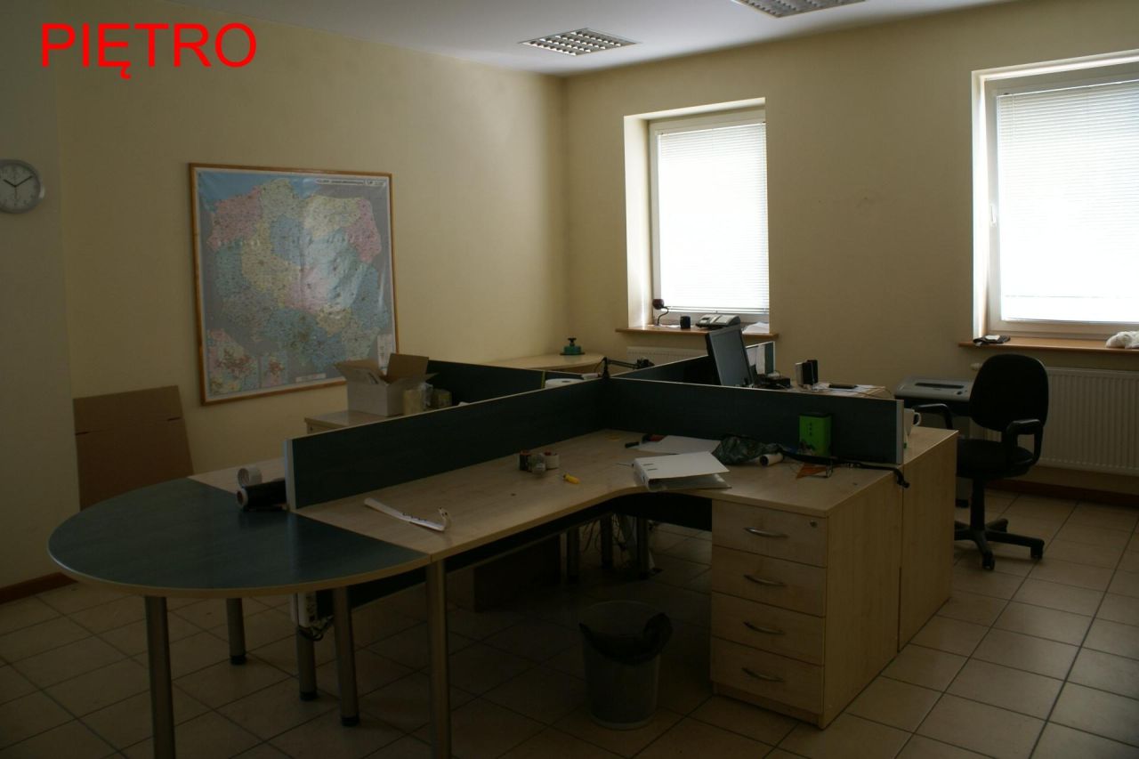 Hala/magazyn Łódź Widzew, al. marsz. Józefa Piłsudskiego. Zdjęcie 14