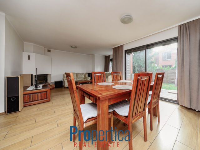 dom szeregowy, 5 pokoi Warszawa Targówek, ul. Karkonoszy. Zdjęcie 7