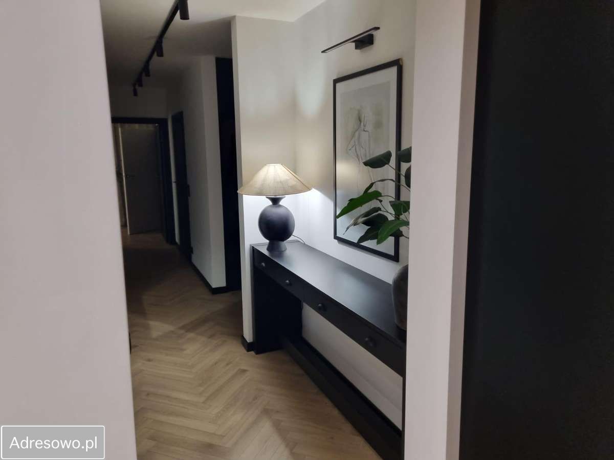 dom wolnostojący, 3 pokoje Charzykowy. Zdjęcie 3