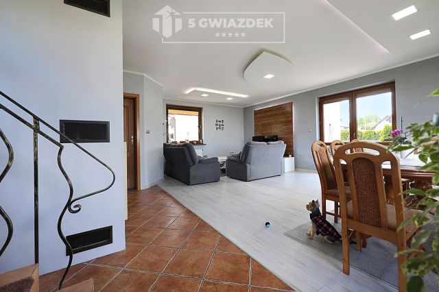 dom wolnostojący, 5 pokoi Szczecinek, ul. Marii Dąbrowskiej. Zdjęcie 7