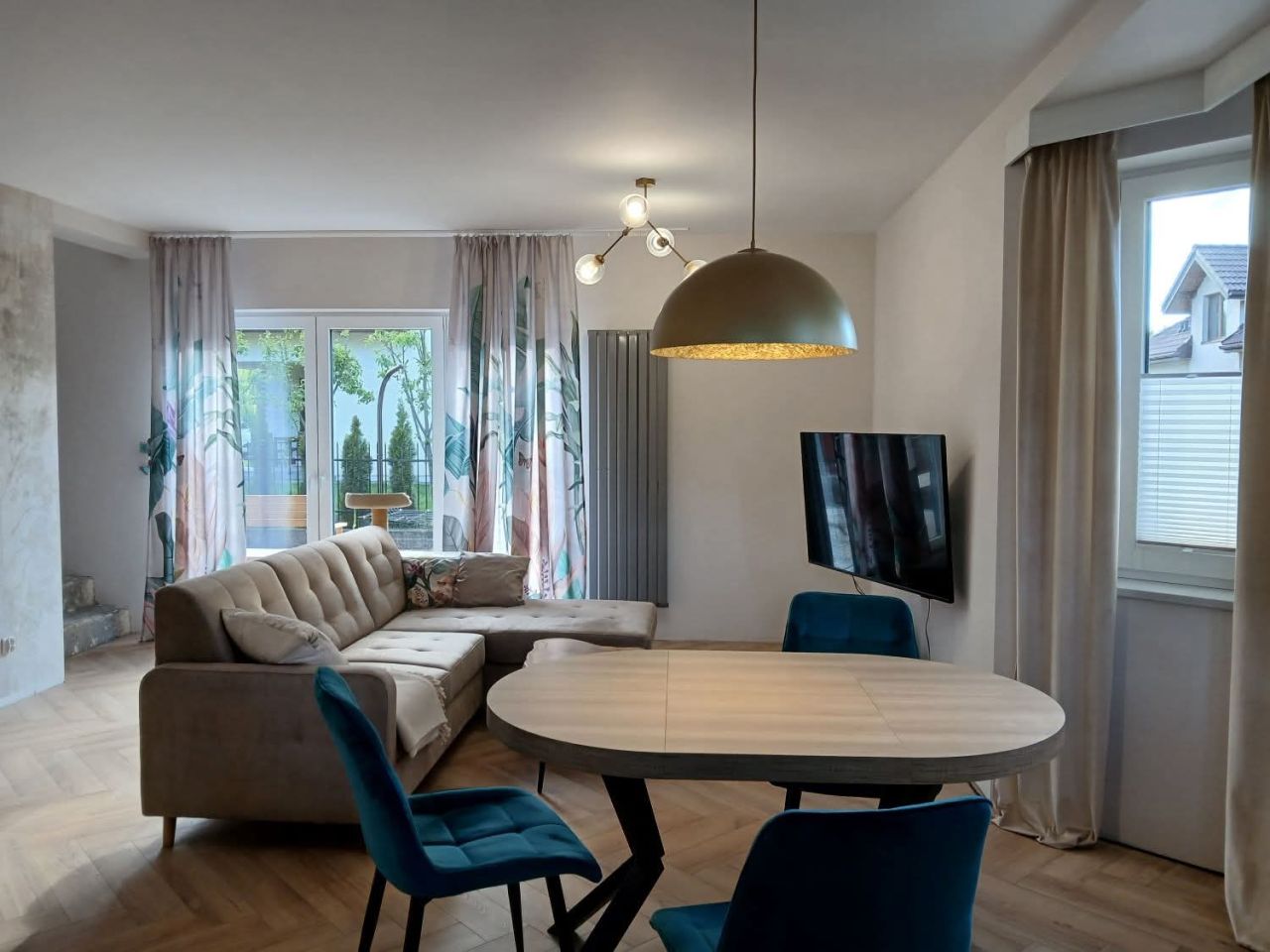 bliźniak, 4 pokoje Nowodworce. Zdjęcie 2