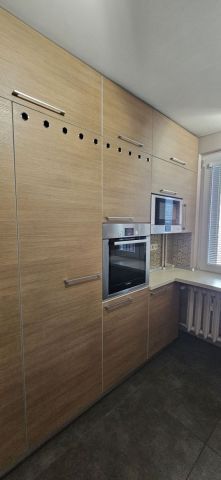 Mieszkanie 4-pokojowe Wrocław Krzyki, pl. Powstańców Śląskich. Zdjęcie 2