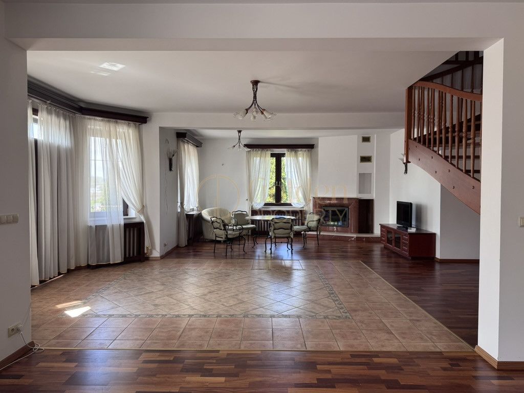 dom wolnostojący, 7 pokoi Chwaszczyno, ul. Wąska. Zdjęcie 5