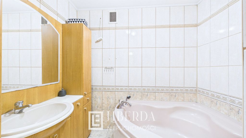dom wolnostojący, 8 pokoi Kraśnik. Zdjęcie 14