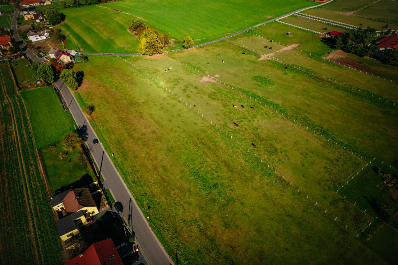 Działka budowlana Kornice. Zdjęcie 5