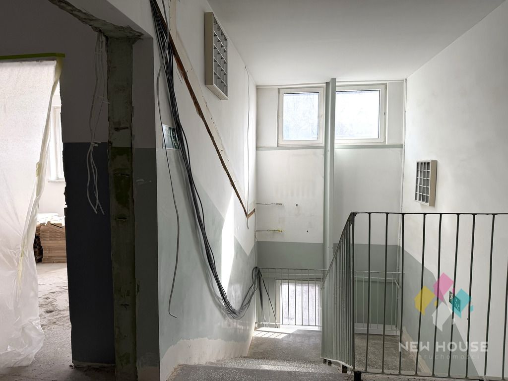 Biuro Olsztyn Podgrodzie, al. Aleja Obrońców Tobruku. Zdjęcie 16