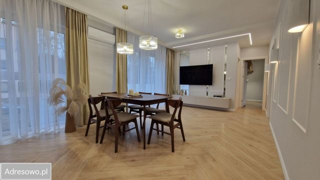 Mieszkanie 4-pokojowe Pszczyna, ul. Katowicka. Zdjęcie 1