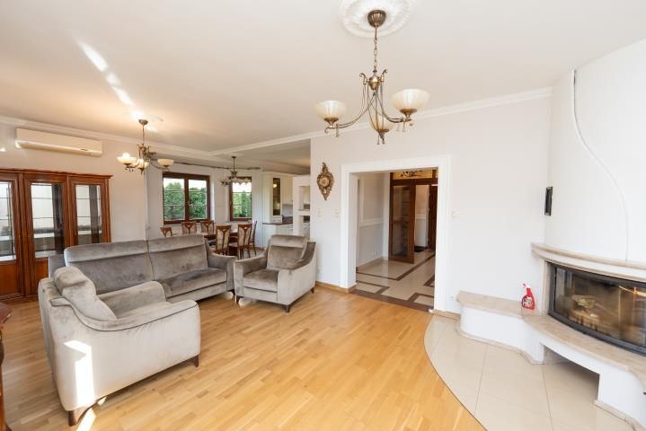 dom wolnostojący, 6 pokoi Żerniki Wrocławskie, ul. Miodowa. Zdjęcie 5