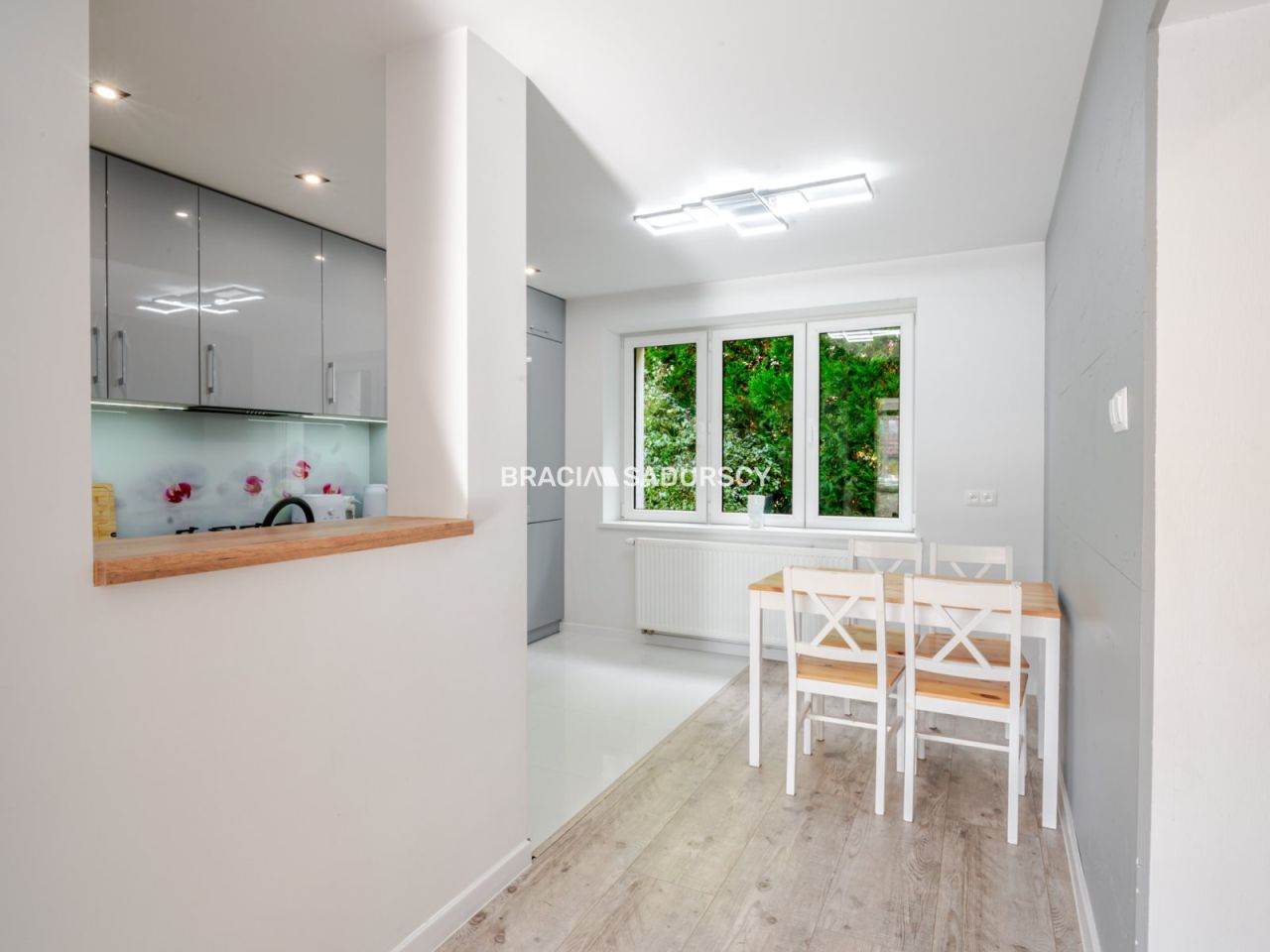 dom wolnostojący, 5 pokoi Polanka Hallera. Zdjęcie 5