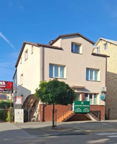 dom wolnostojący, 10 pokoi Augustów, ul. 3 Maja. Zdjęcie 1